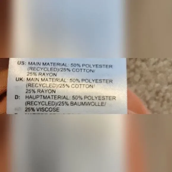 Adidas  medium tshirt  - Picture 7 of 7